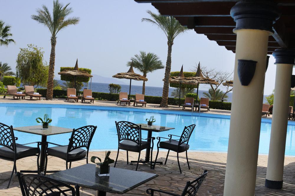 Renaissance Sharm El Sheikh Golden View Beach Resort Exterior photo The pool at the Hilton Taba