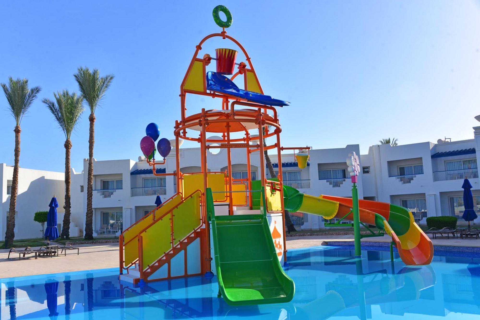 Renaissance Sharm El Sheikh Golden View Beach Resort Exterior photo Aqua Park at the Grand Plaza Resort