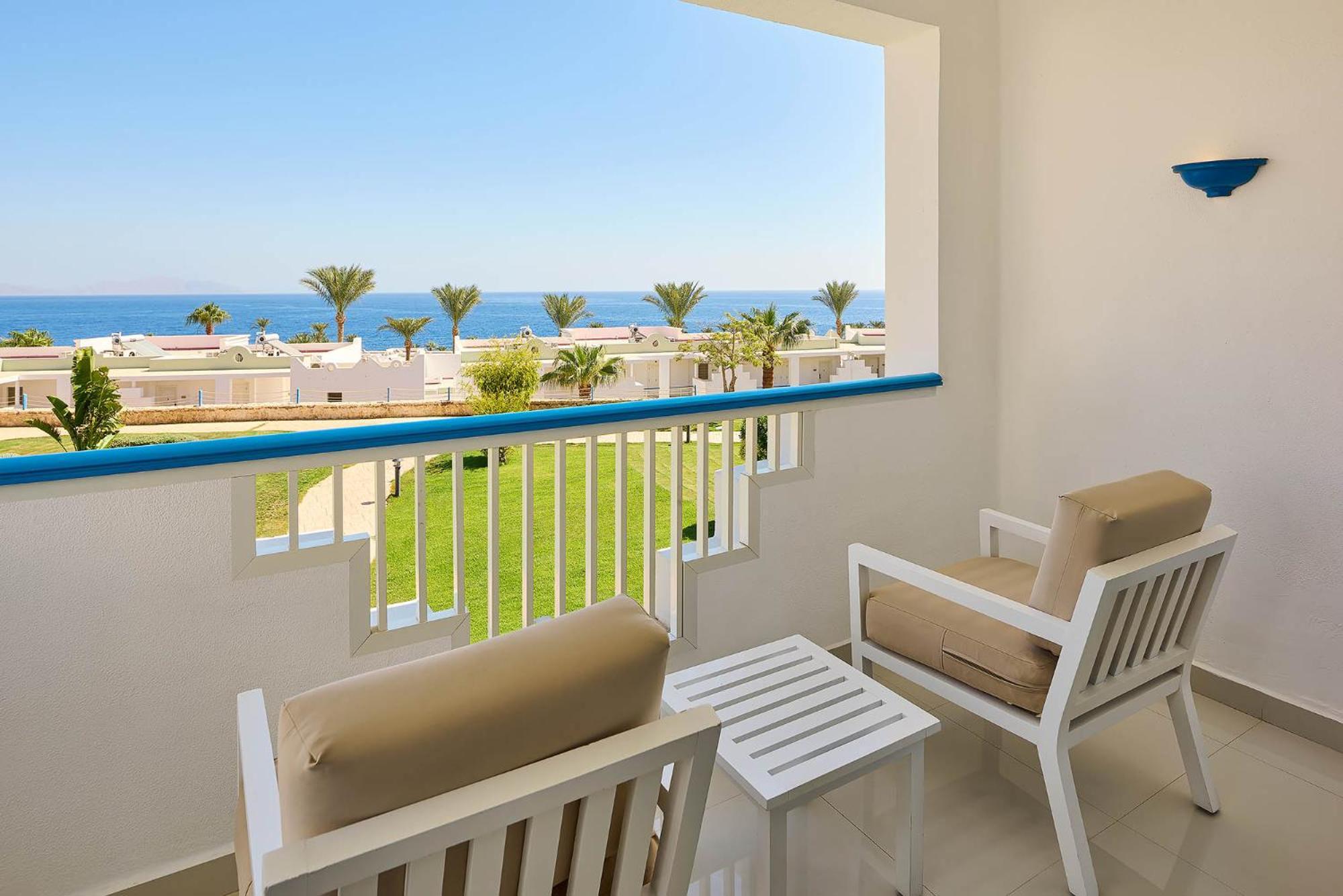 Renaissance Sharm El Sheikh Golden View Beach Resort Exterior photo Balcony of a room at the Hilton Sharm El Sheikh