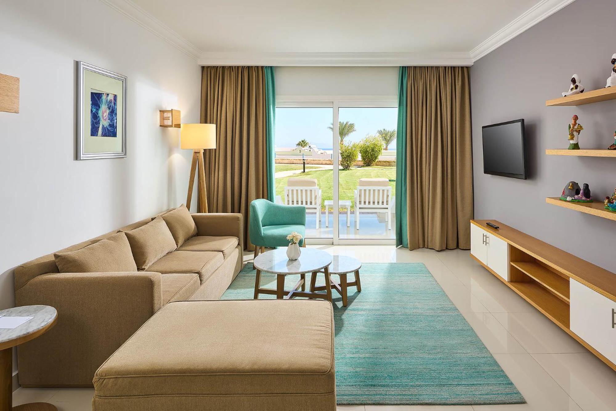 Renaissance Sharm El Sheikh Golden View Beach Resort Exterior photo Living room