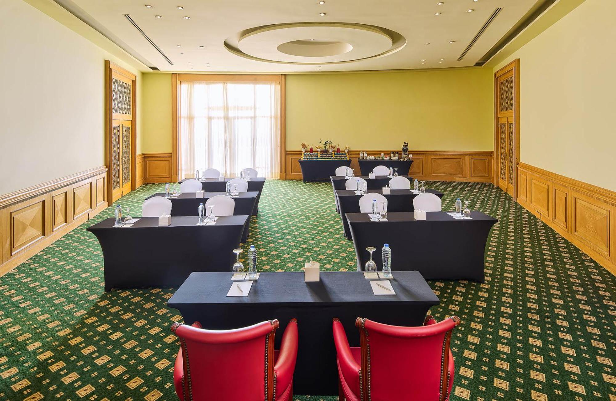 Renaissance Sharm El Sheikh Golden View Beach Resort Exterior photo Meeting room